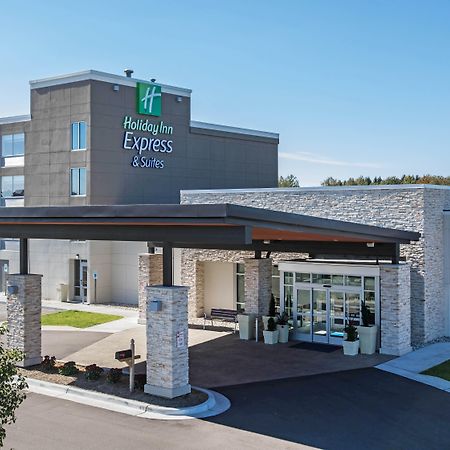 Holiday Inn Express & Suites Ludington By Ihg Kültér fotó