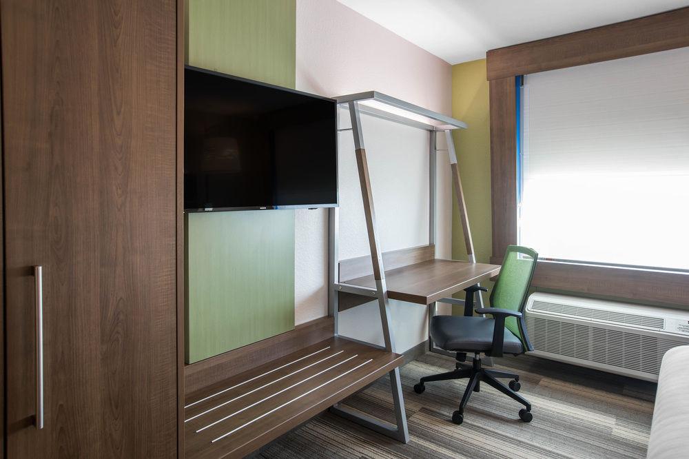 Holiday Inn Express & Suites Ludington By Ihg Kültér fotó