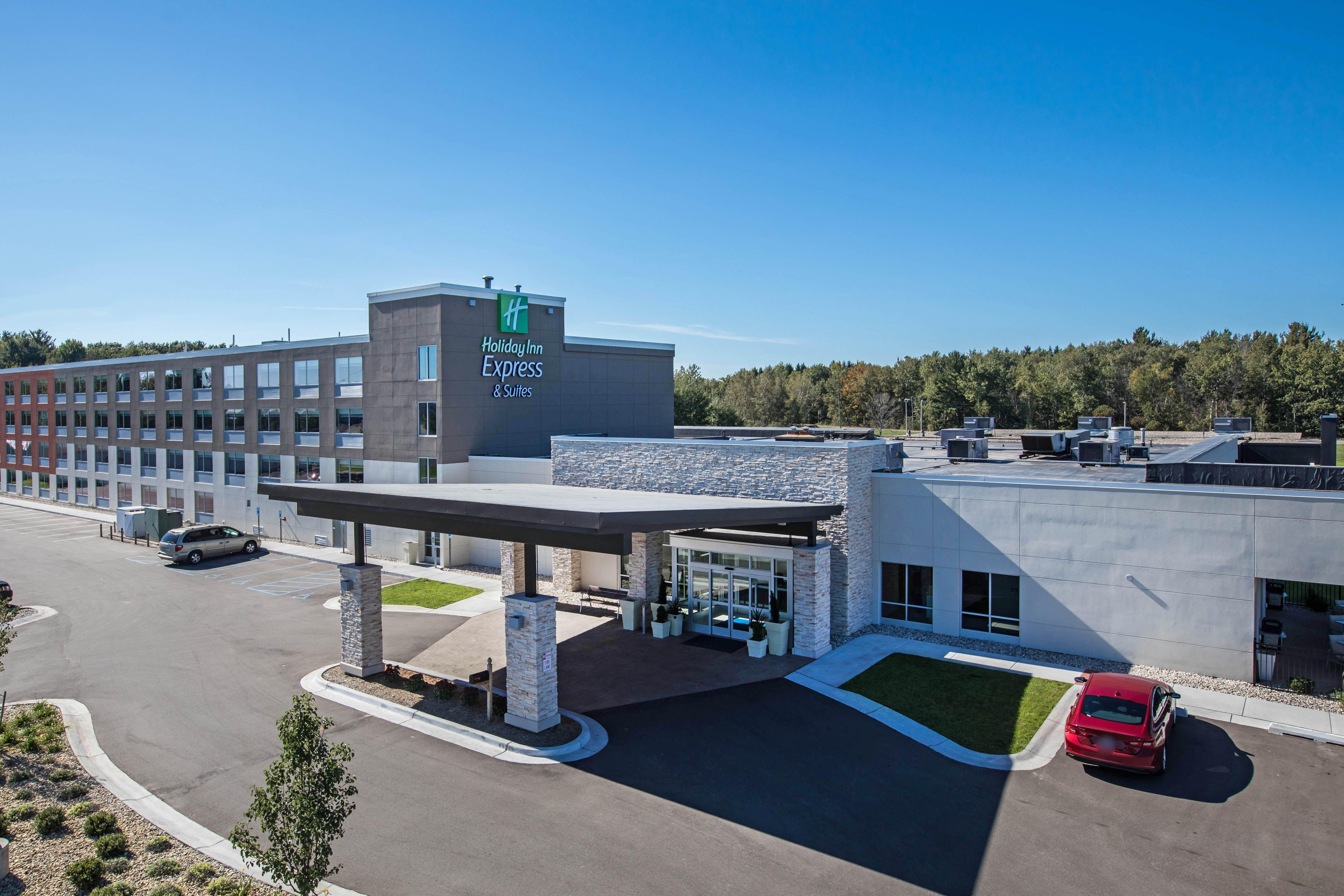 Holiday Inn Express & Suites Ludington By Ihg Kültér fotó